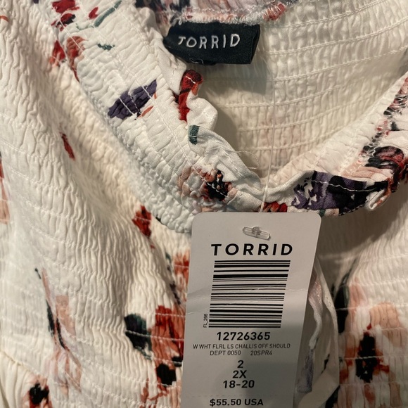 TORRID floral off the shoulder top - Picture 2 of 2